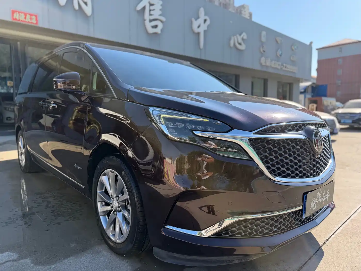 Buick GL8 2021 Avenir Aivia 6-Seater Elite Edition фото 3