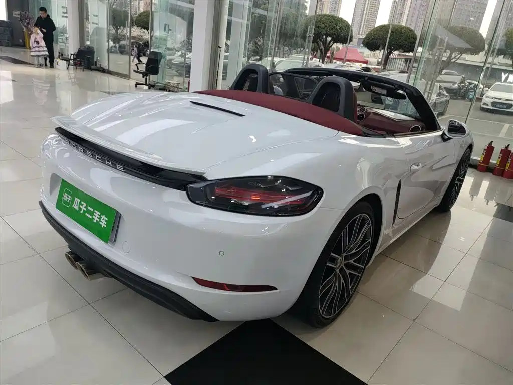 Porsche 718 2020 Boxster 2.0T фото 5