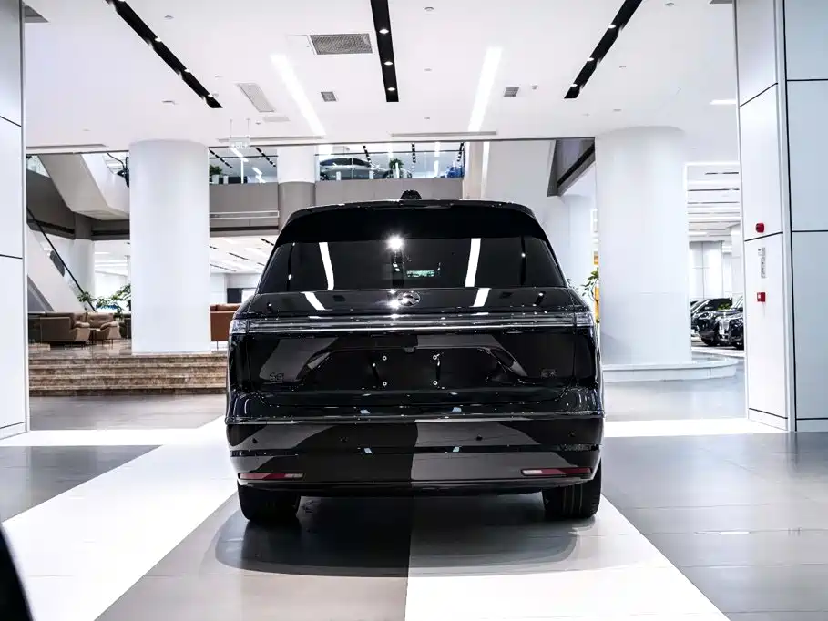 NIO ES8 2026