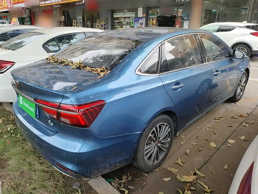Roewe i6 2020 2020 PLUS 1.6L CVT 4G Connected Glory Flagship Edition