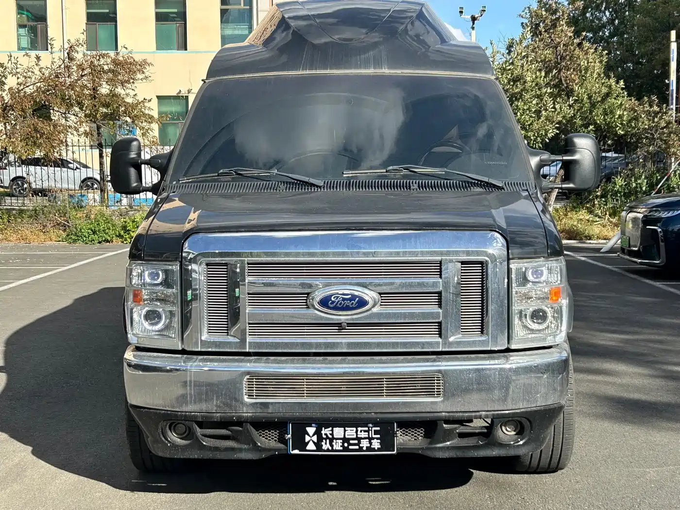 Ford E350 2016 2011 5.4L Standard Yacht Edition