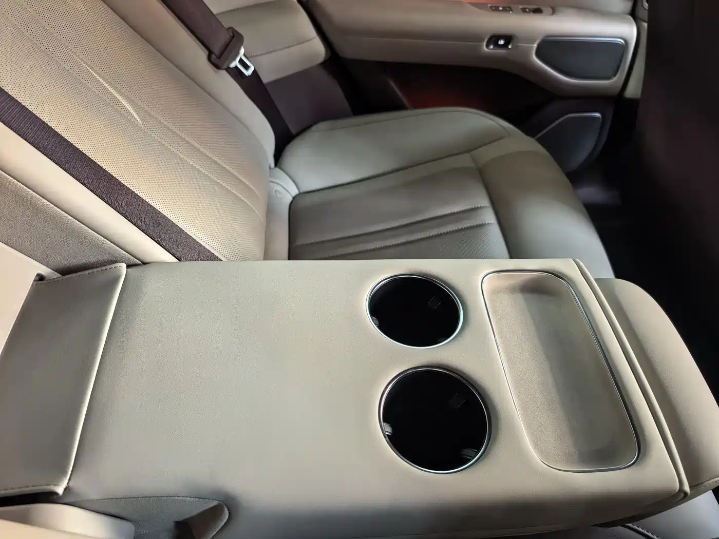 XIAOMI CAR XIAOMI YU7