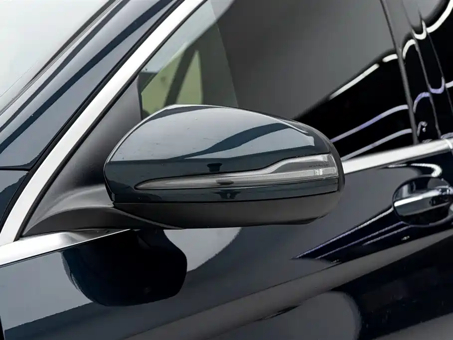 Mercedes-Benz GLC 2022 Model GLC 260 L 4MATIC Luxury Edition фото 13