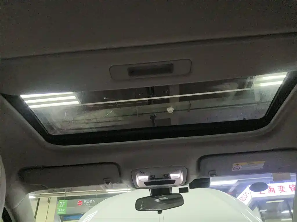 Chevrolet Malibu XL 2018 530T Auto RuiXiang Edition фото 18
