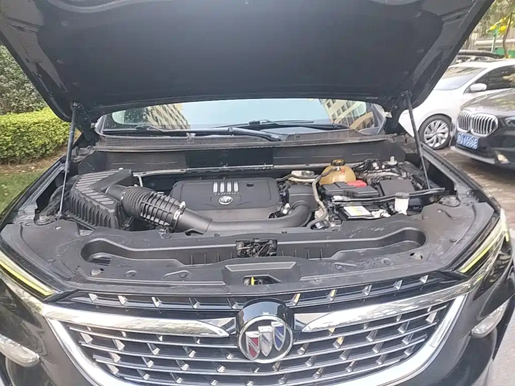 Photo 20 - Buick Enclave