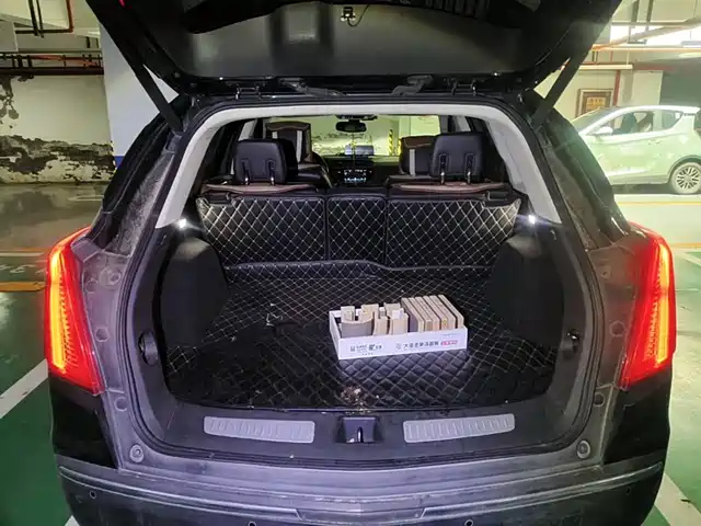 Cadillac XT5 2016 28T AWD Luxury Model — фото 5