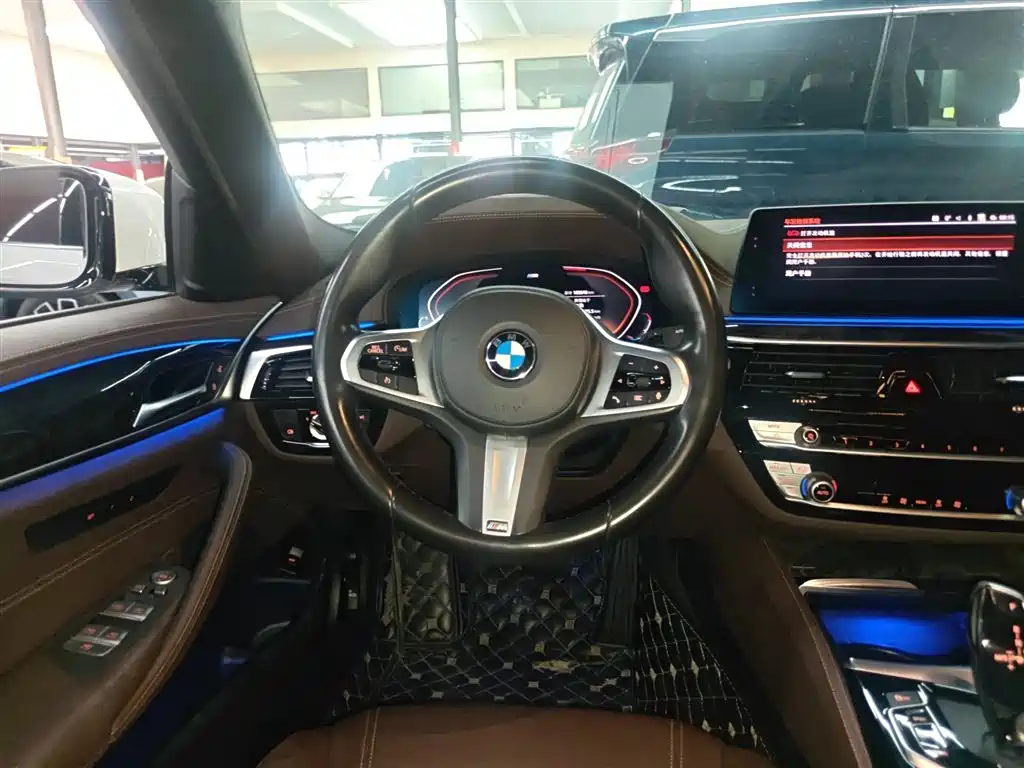 BMW 5 Series 2020 525Li M Sport Package фото 7