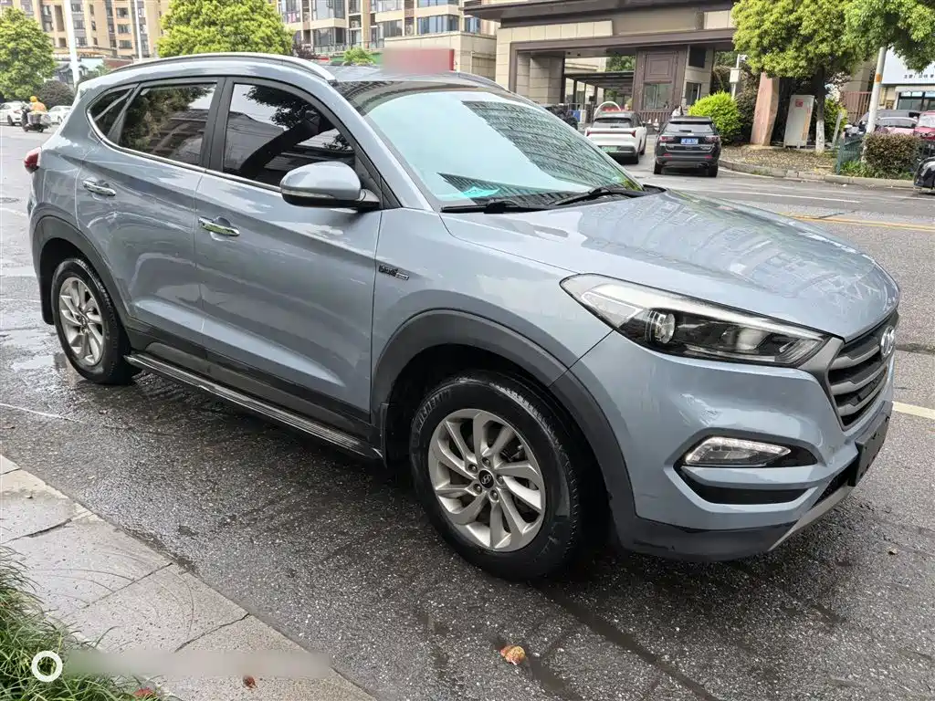Hyundai Tucson 2015 1.6T Dual Clutch 2WD Smart фото 13