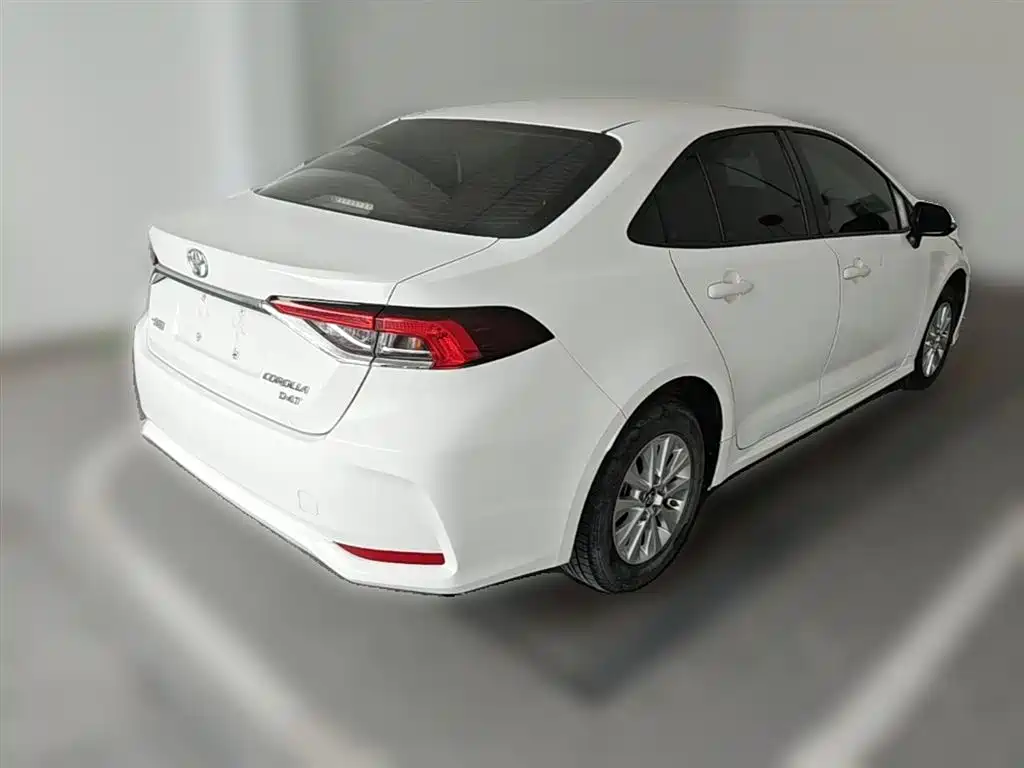 Toyota Corolla 2021 1.2T S-CVT Elite Edition фото 12