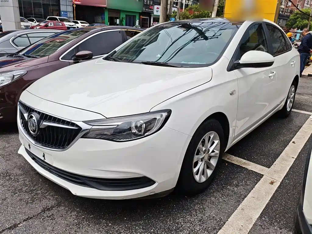 Buick Excelle 2019 15T DCT Progressive Type China VI фото 2