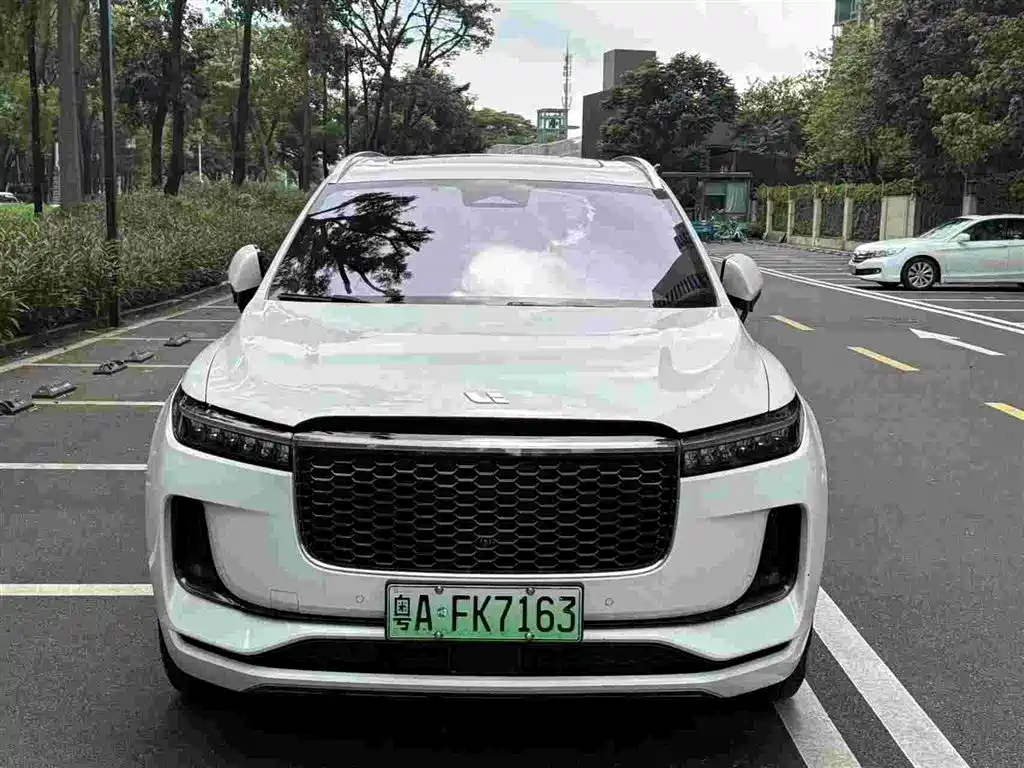 Li Auto Li ONE 2021 Extended Range 6-Seater