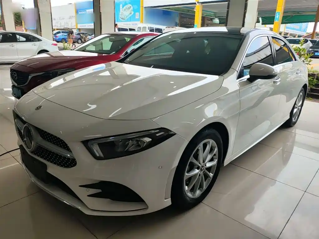 Mercedes-Benz A-Class 2022 Facelift A 200 L Sport Sedan Fashion Style фото 2