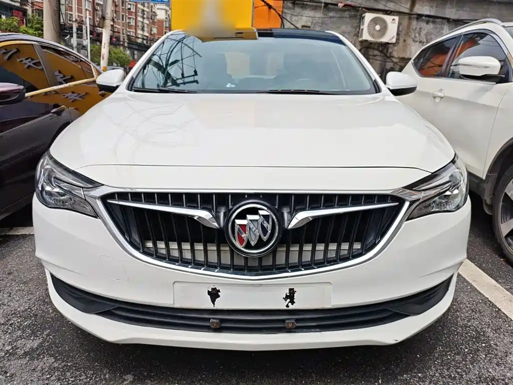 Buick Excelle 2019 15T DCT Progressive Type China VI фото 3