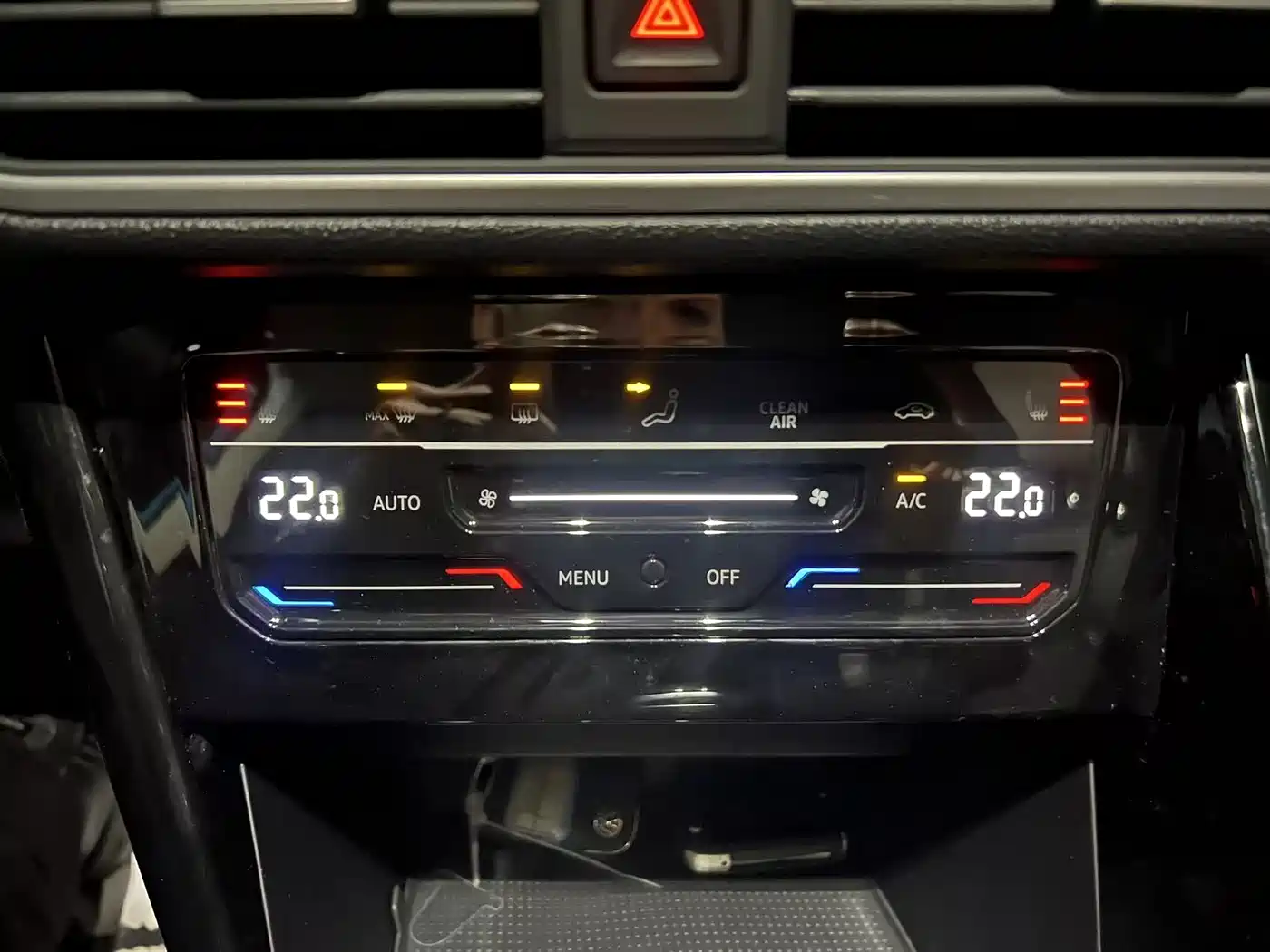 Volkswagen T-ROC 2021 280TSI DSG 2WD R-Line Pro Connected фото 23