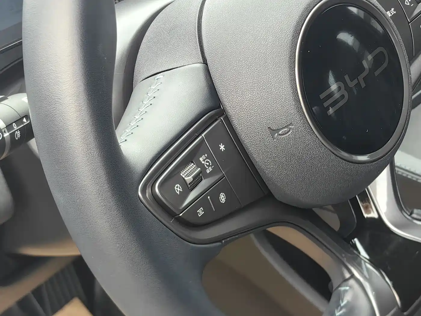 BYD SEAL 06 NEW ENERGY