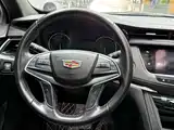 Photo 15 - Cadillac XT5
