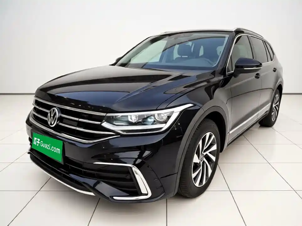 Volkswagen Tiguan L PHEV 2023 430PHEV Plug-in Hybrid Premium фото 3
