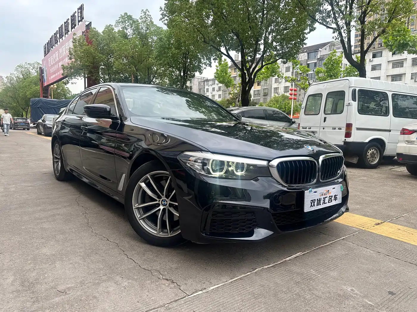 BMW 5 Series 2020 525Li M Sport Package фото 3