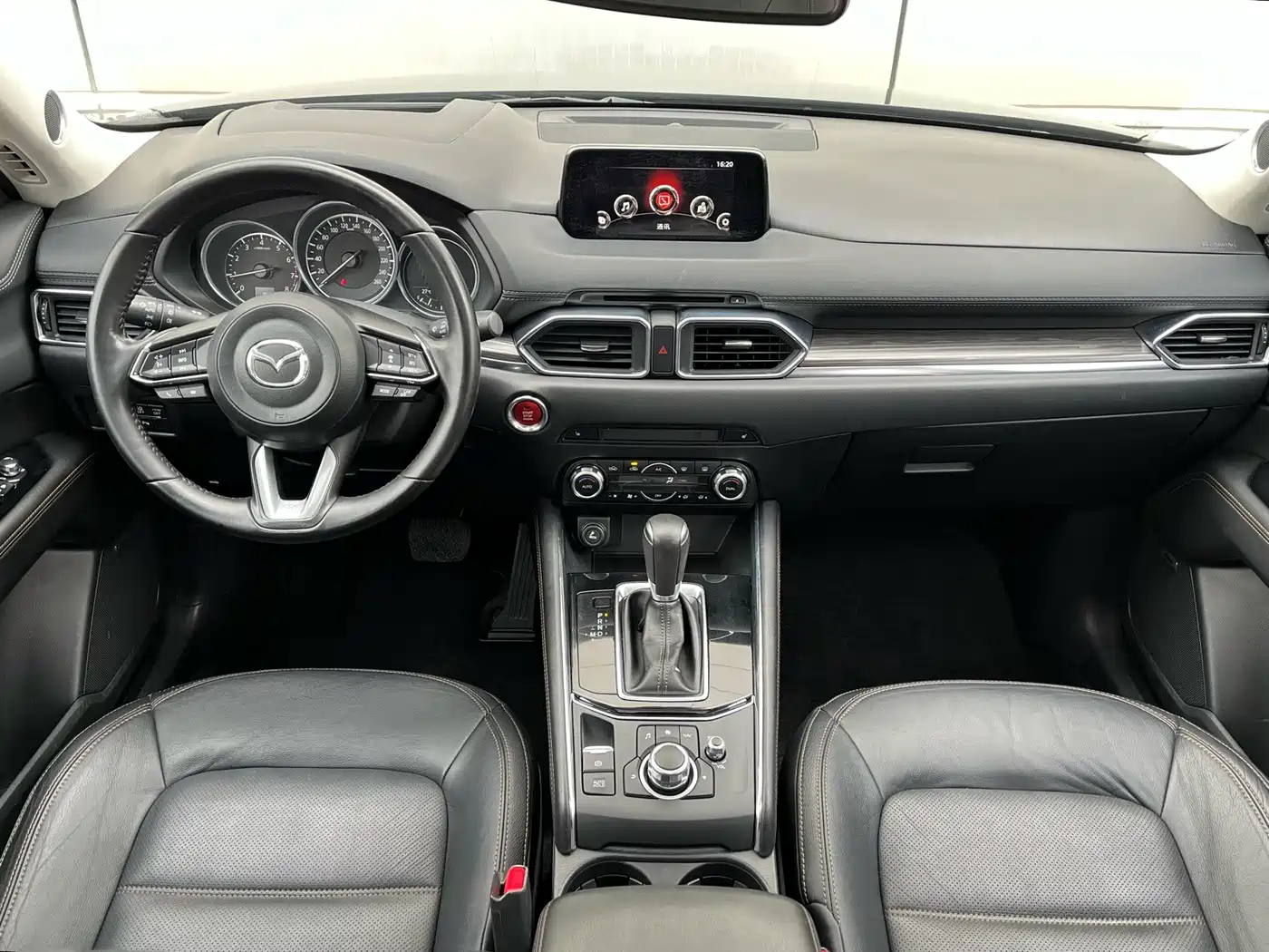 Фото 8 - Mazda CX-5