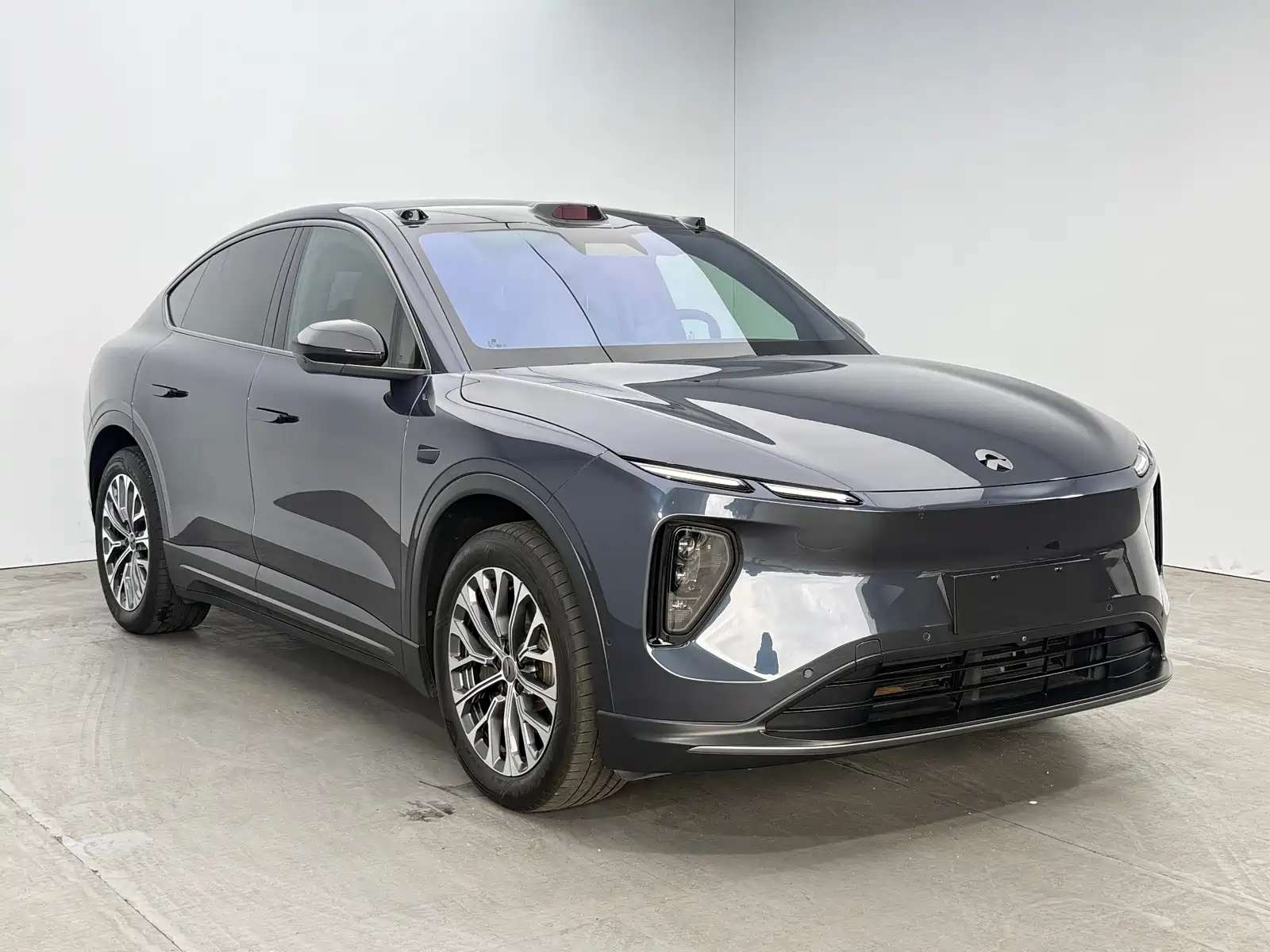 Фото 3 - NIO EC6