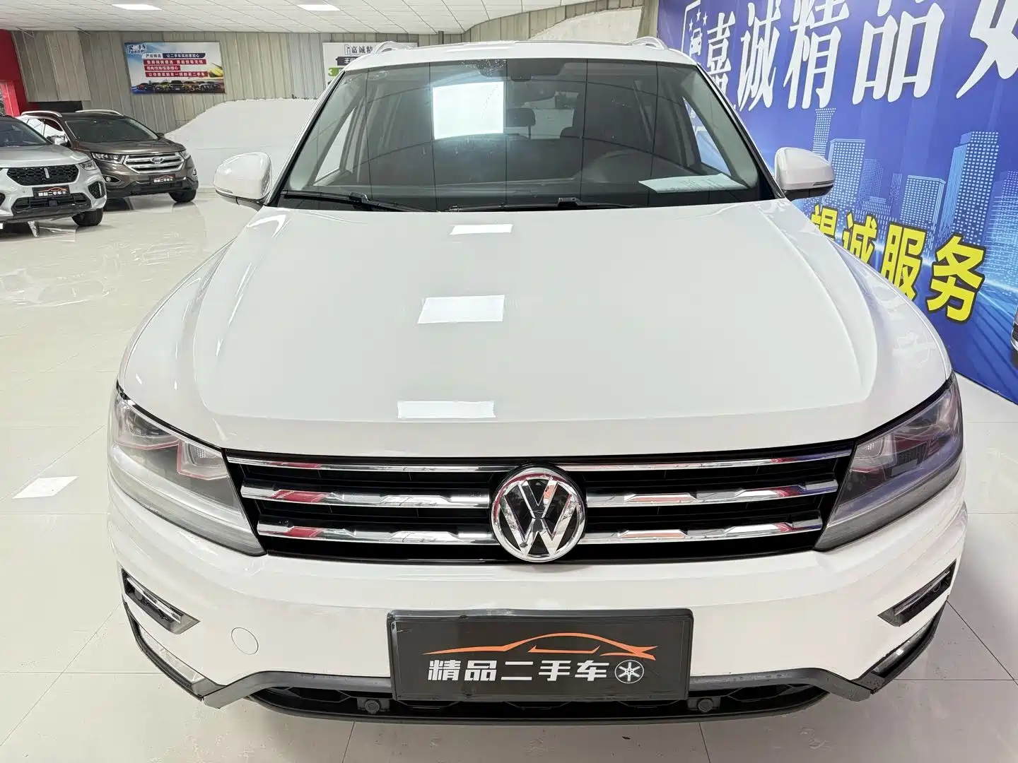 Фото 2 - Volkswagen Tiguan L