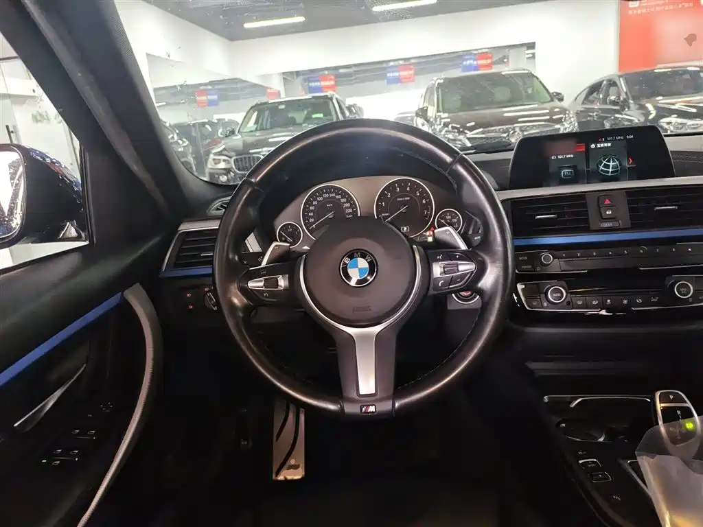 BMW 3 Series 2018 320i M Sport Package фото 11