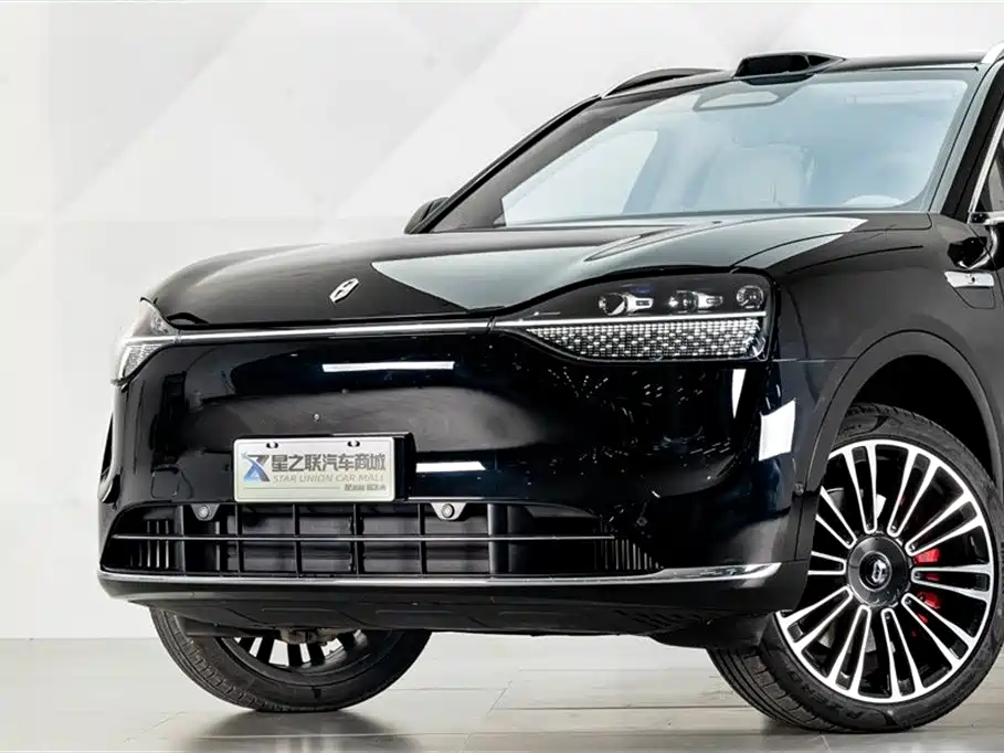 AITO Wenjie AITO M9 2024 Extended Range Ultra 42kWh 6-Seater фото 2