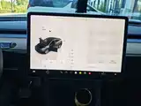 Photo 6 - Tesla Model Y