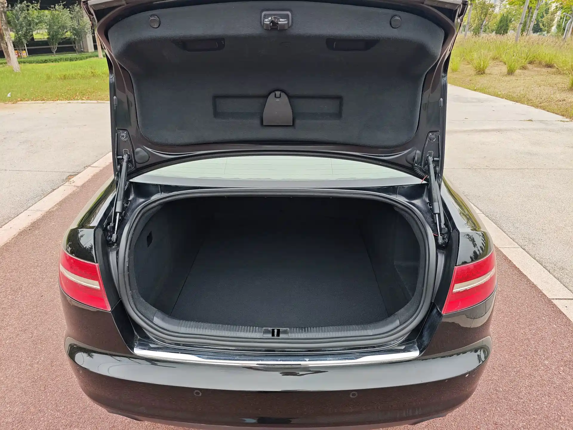 Photo 16 - Audi A6L