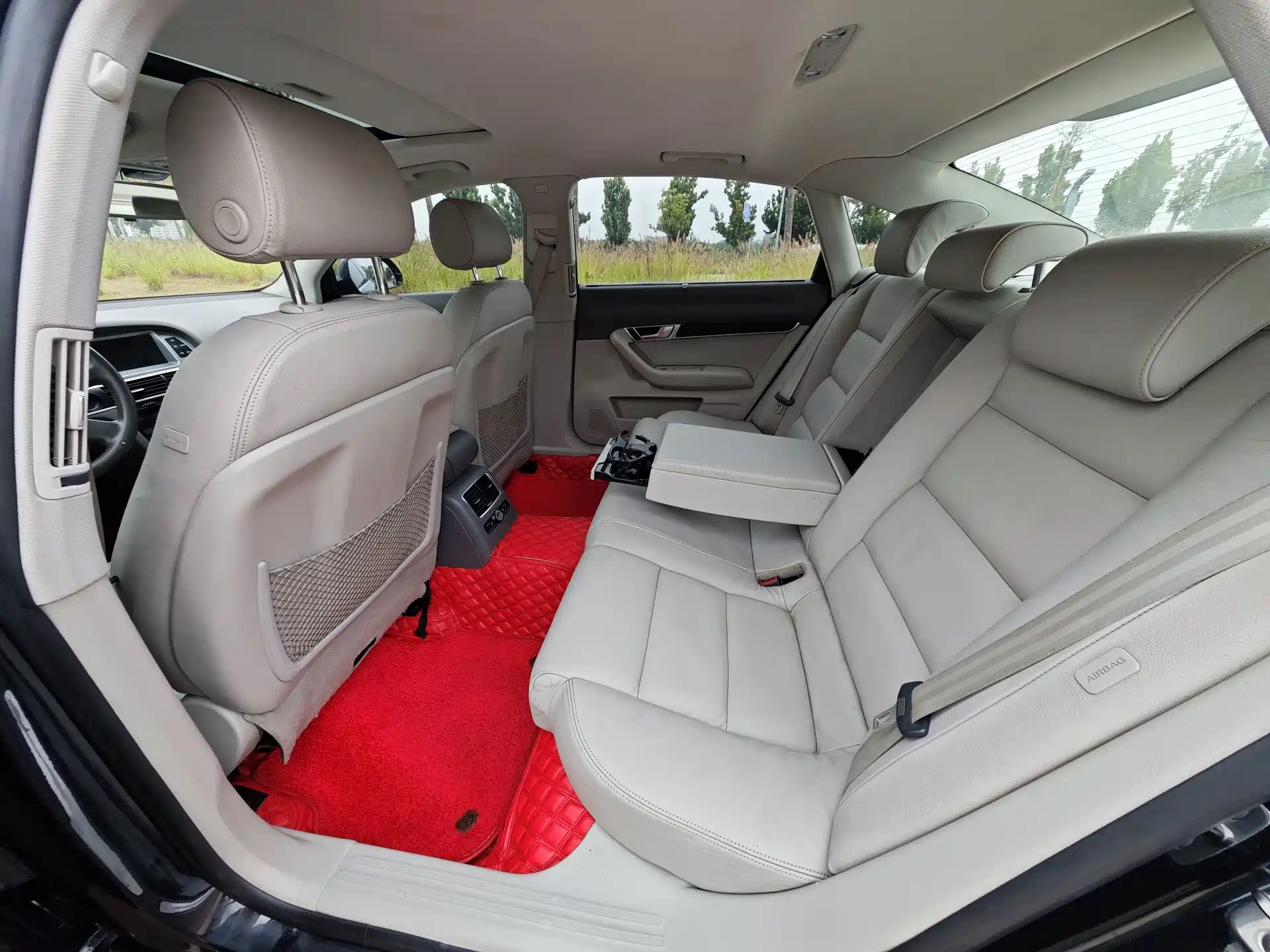Photo 11 - Audi A6L
