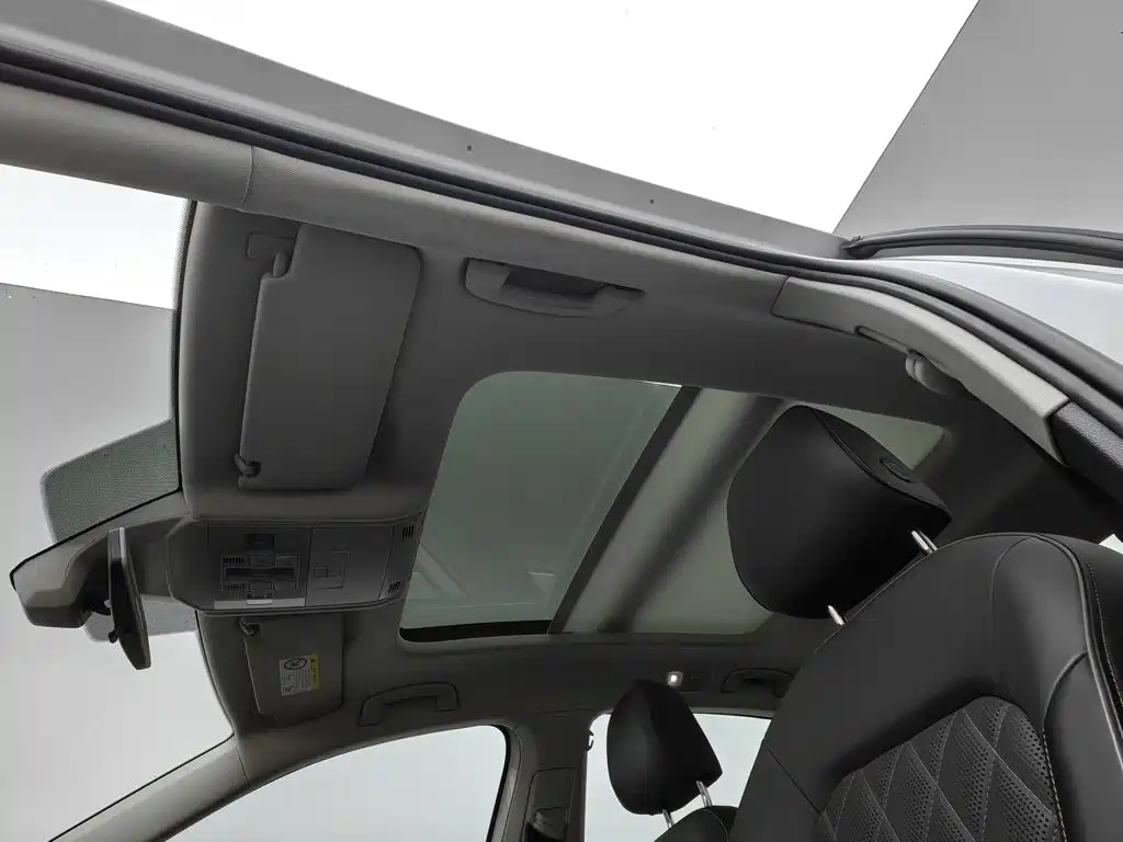 Volkswagen Sagitar, миниатюра 14
