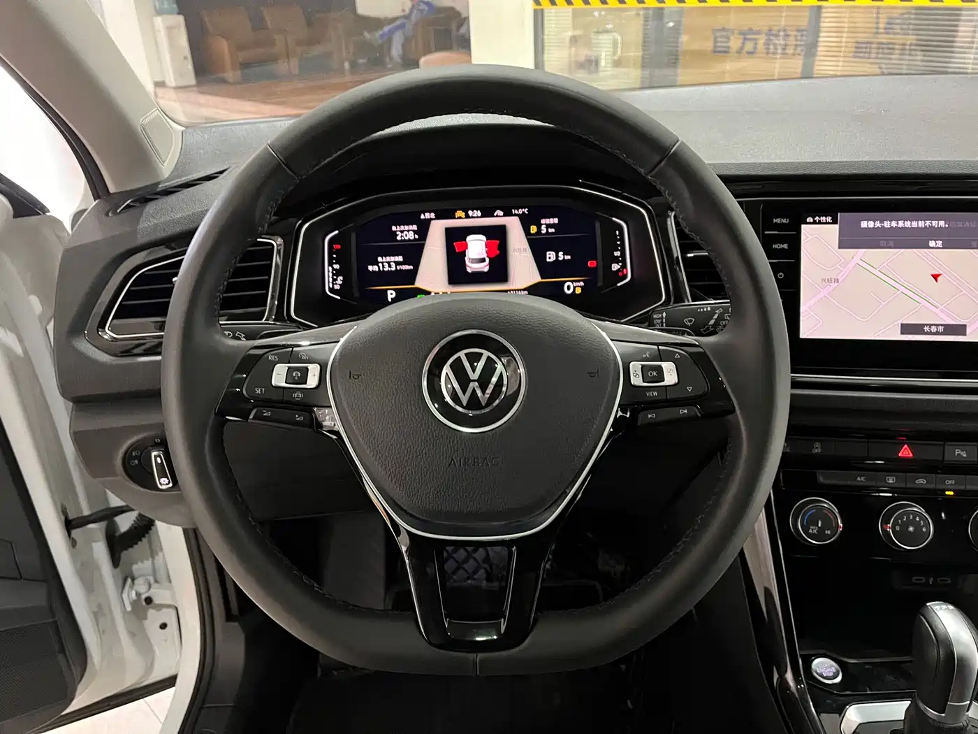 Volkswagen T-ROC 2022 280TSI DSG 2WD Comfort PLUS фото 12