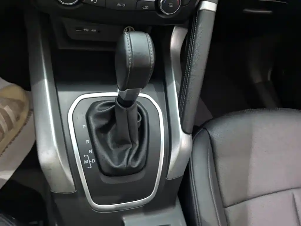Renault Kadjar 2017 2016 2.0L 2WD Leading