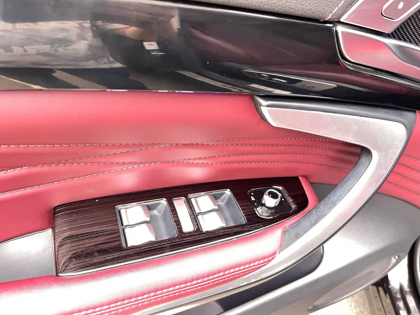 WEI PAI WEI BRAND P8