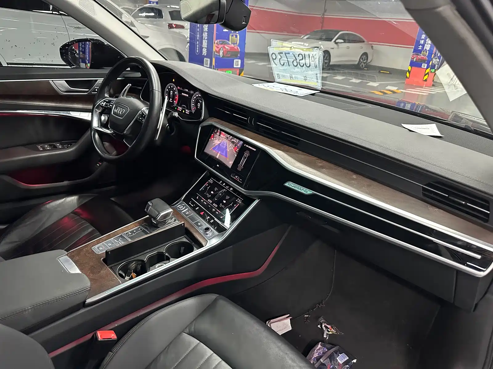 Фото 13 - Audi A6 (Import)
