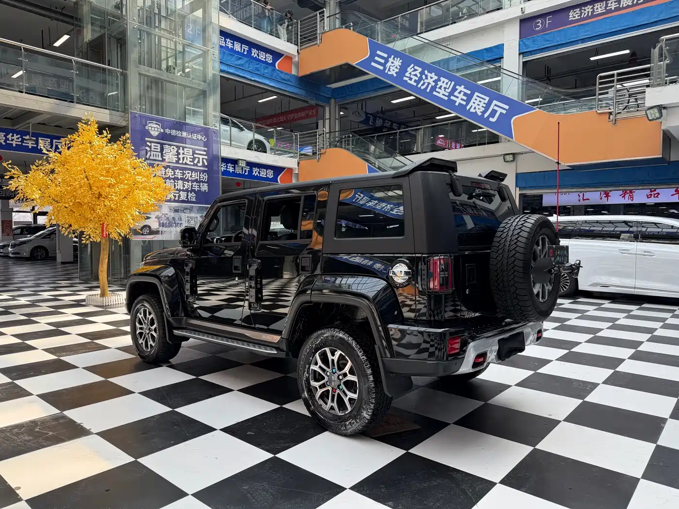 BAIC ORV Beijing Offroad BJ40 2023 2.0T Auto 4WD Urban Hunter Knight Edition фото 10