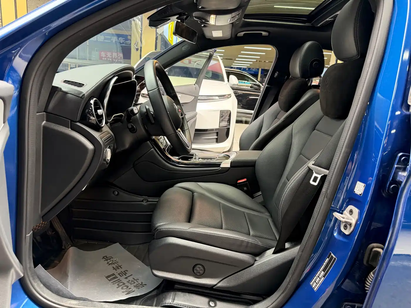 Фото 8 - Mercedes-Benz GLC Coupe