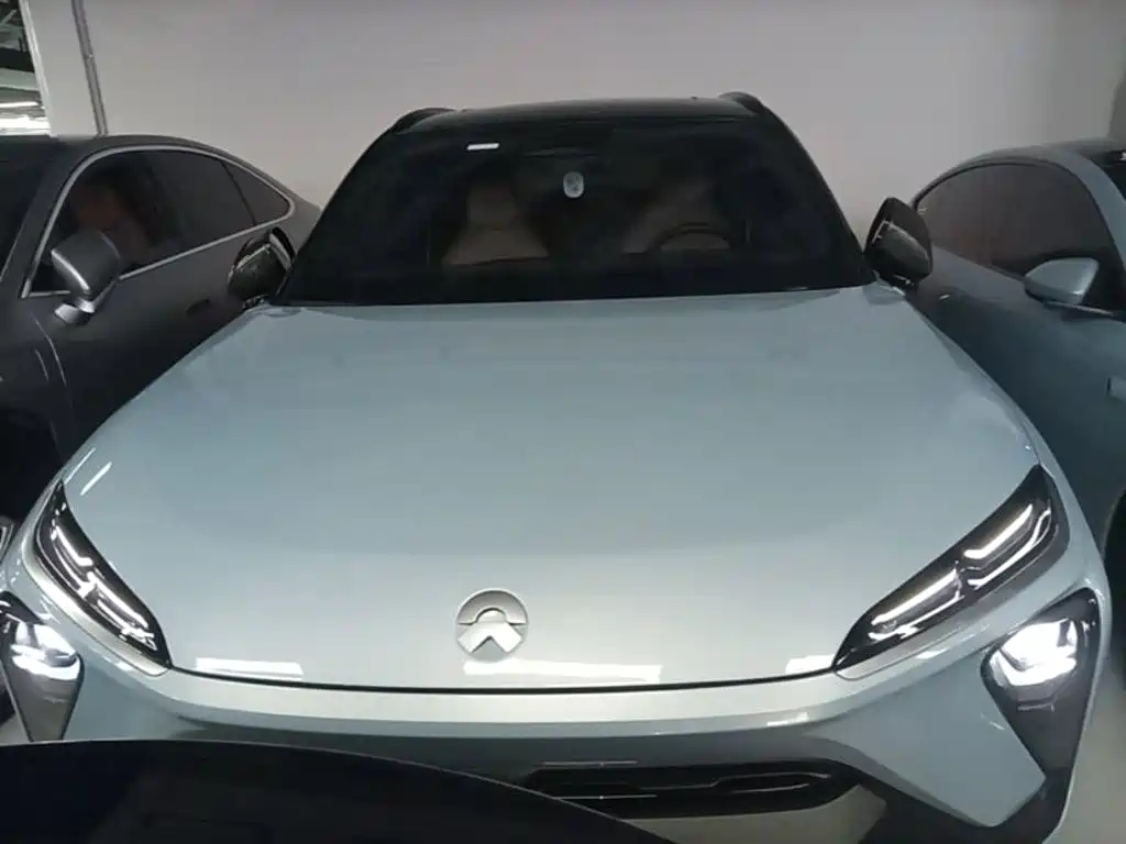 Фото 3 - NIO ES6
