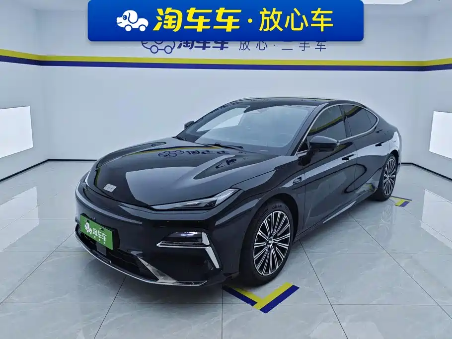 Geely Galaxy Galaxy Xingyao 8 2025
