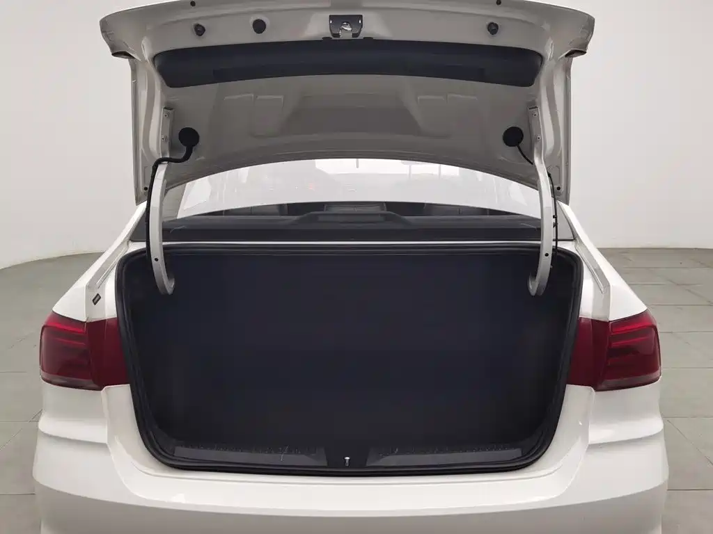 Volkswagen Santana, миниатюра 16