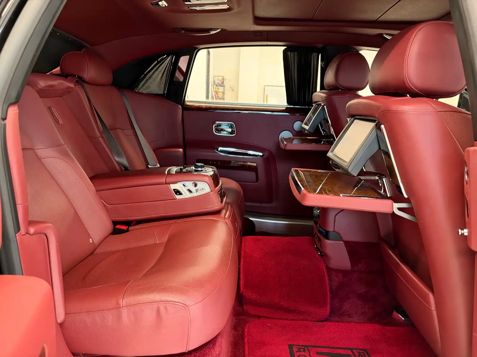 Фото 7 - Rolls-Royce Ghost