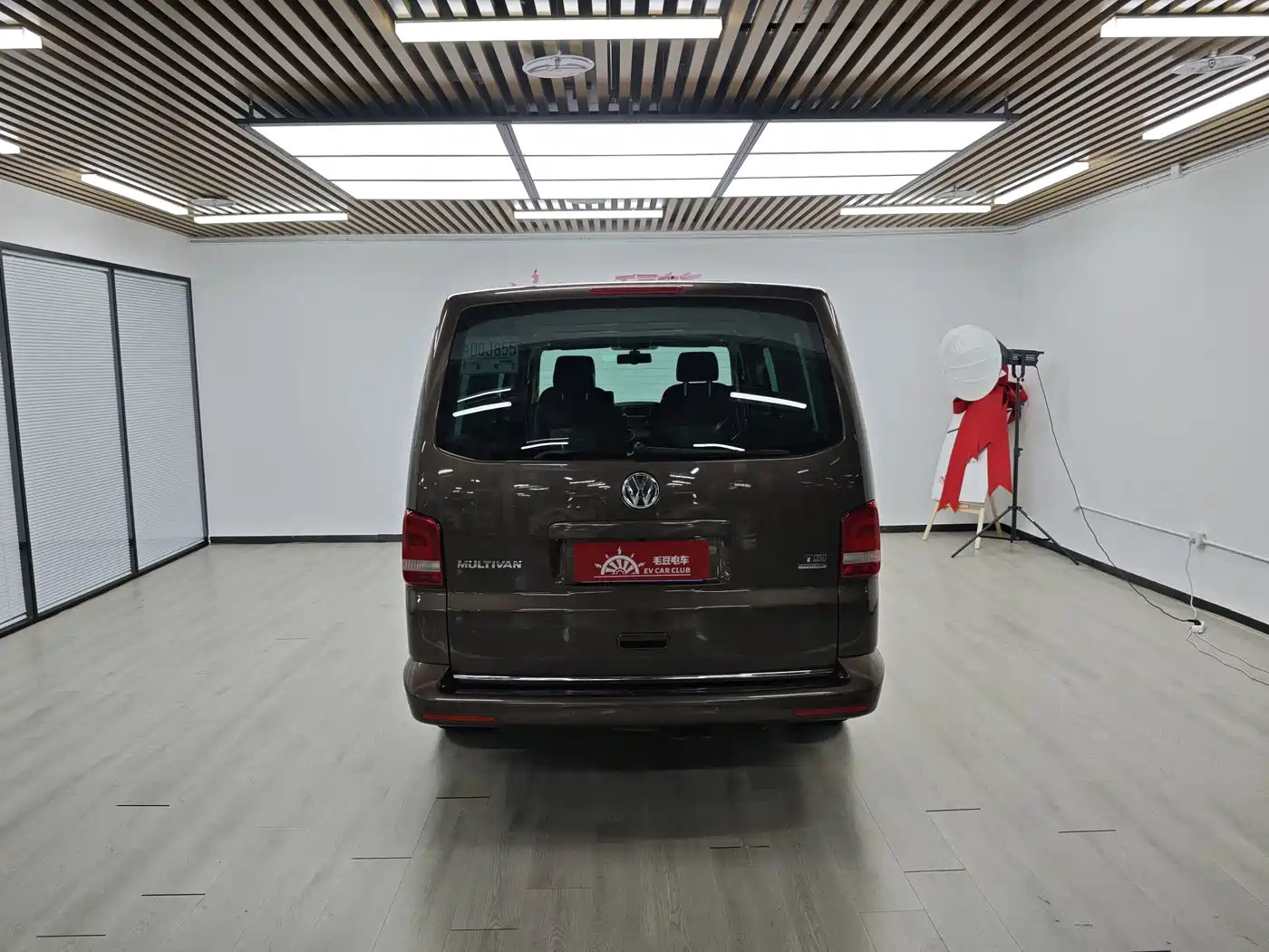 Volkswagen Multivan 2015 2012 2.0TSI 4WD Premium