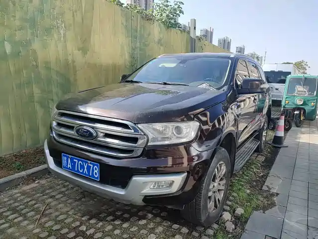  Ford Everest 2016 2.0T Gasoline Automatic 4WD Luxury Edition