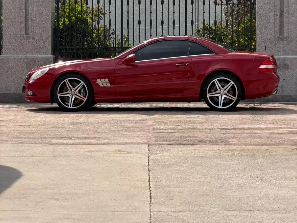 Mercedes-Benz SL-Class 2011 SL 350 Grand Edition фото 3