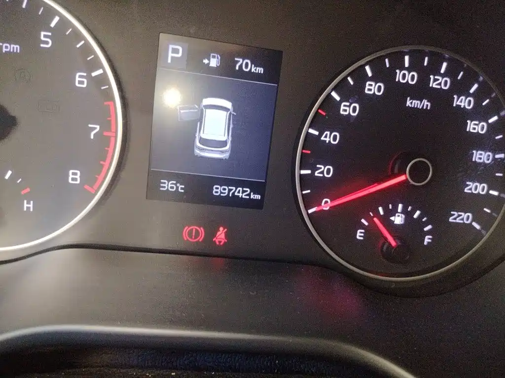 Kia KX CROSS 2018 2017 1.4L AT GLS