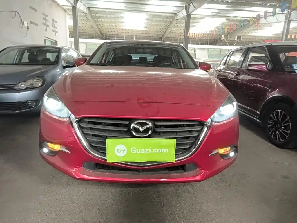 Фото 3 - Mazda Mazda3 Axela