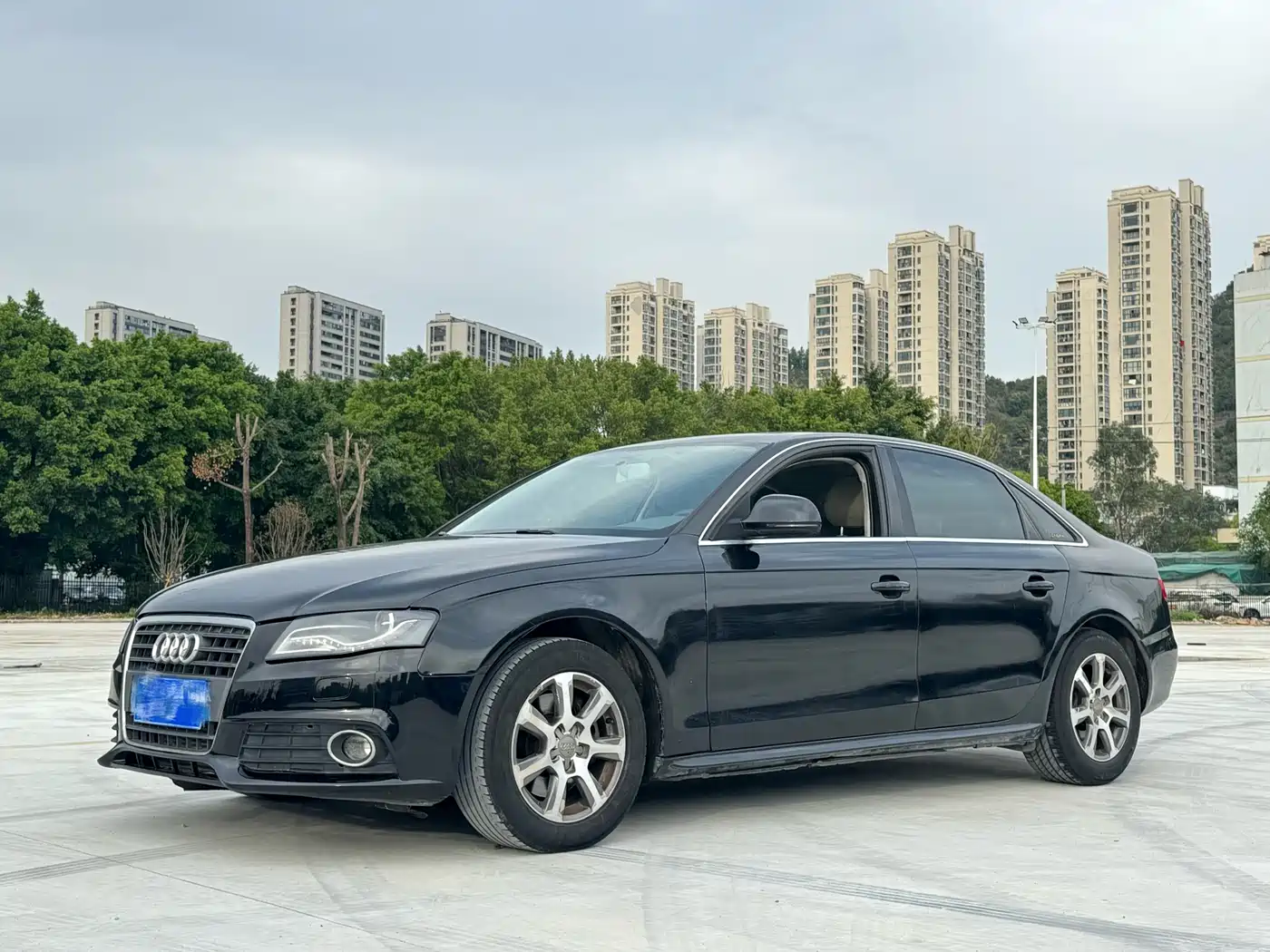 Audi A4L 2011 2.0 TFSI Technology фото 2