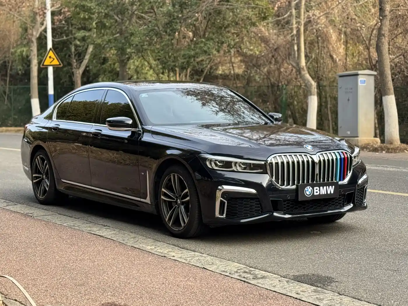 BMW 7 Series 2019 Facelift 730Li M Sport Package фото 3