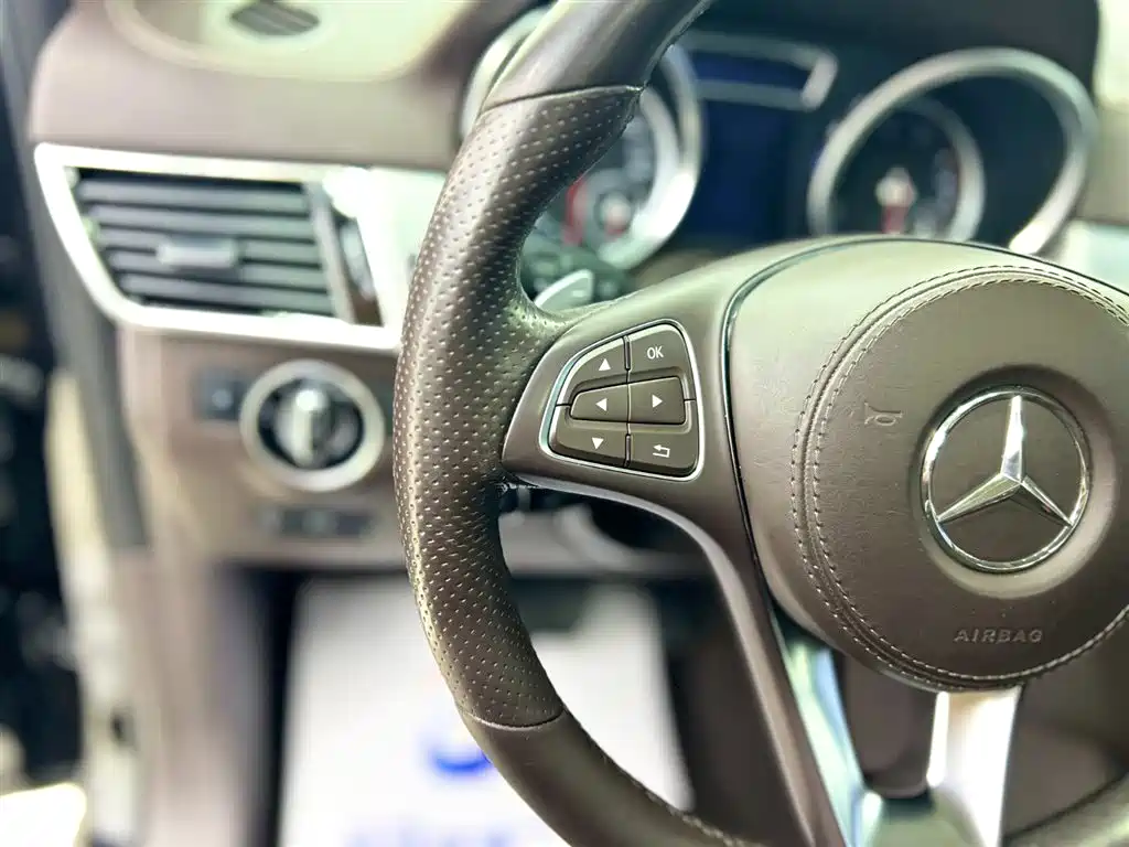 Mercedes-Benz GLS 2016 GLS 400 4MATIC Dynamic фото 15