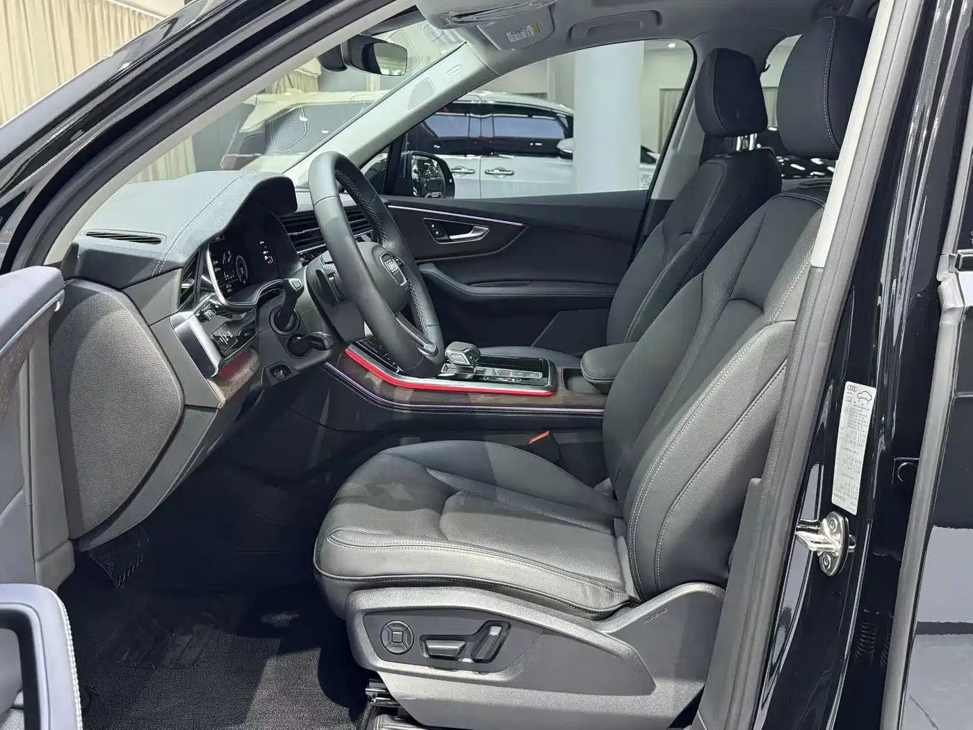 Audi Q7 2025 2025 55 TFSI quattro S line Black Warrior